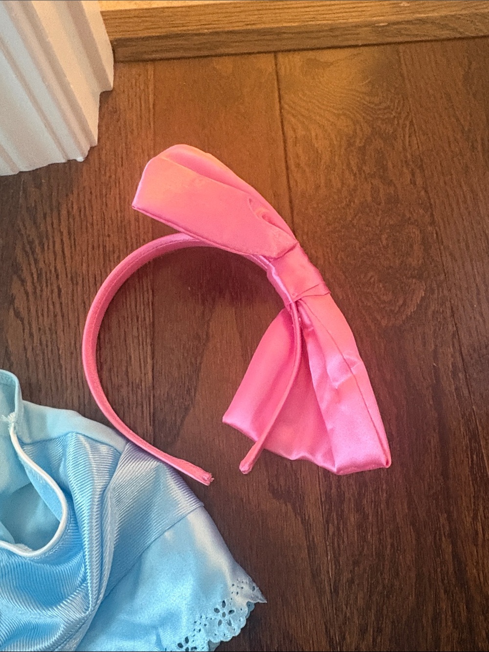 Women’s Disney Bopeep Halloween costume-m - Picture 4 of 5